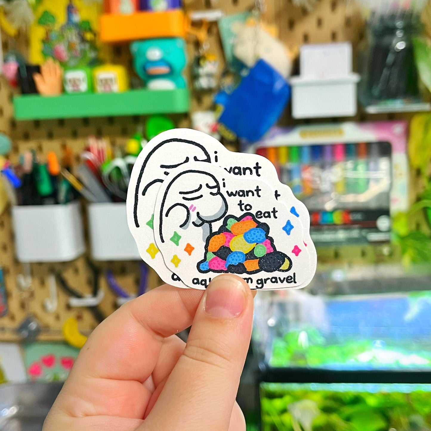 i want to eat aquarium gravel